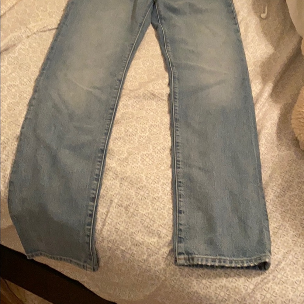 LEVIS - Picture 2 of 3